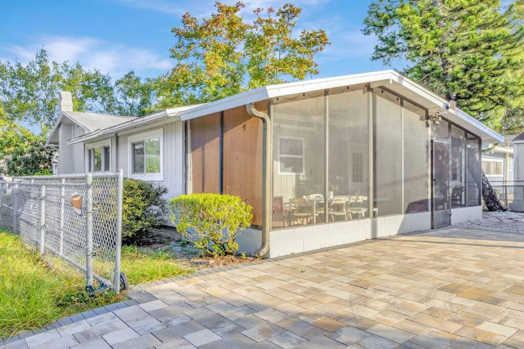 Cozy Bungalow With Patio & Grill, Private And Location Tampa Eksteriør billede