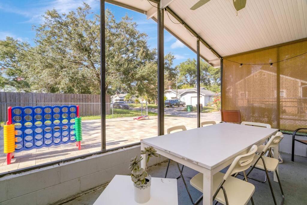 Cozy Bungalow With Patio & Grill, Private And Location Tampa Eksteriør billede