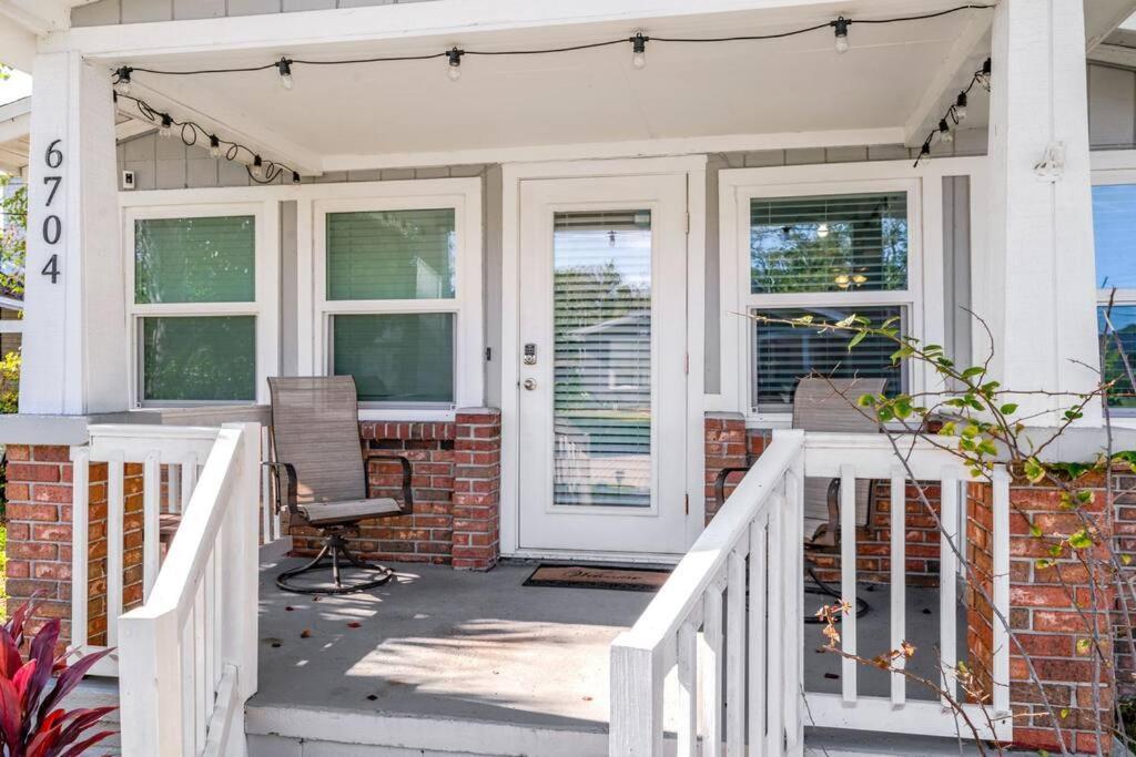 Cozy Bungalow With Patio & Grill, Private And Location Tampa Eksteriør billede