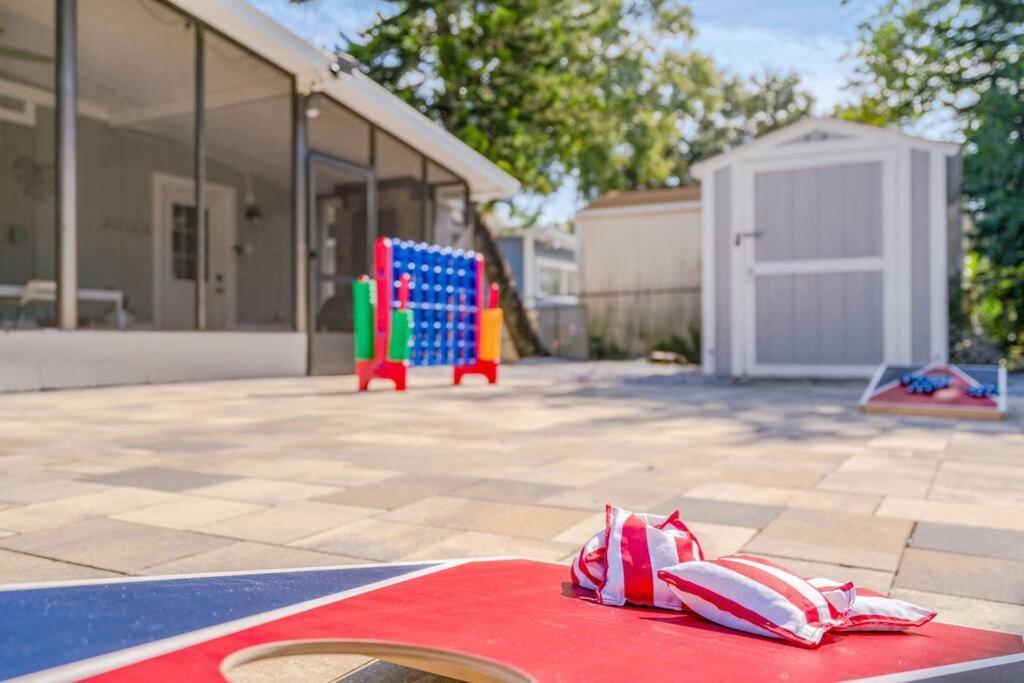 Cozy Bungalow With Patio & Grill, Private And Location Tampa Eksteriør billede