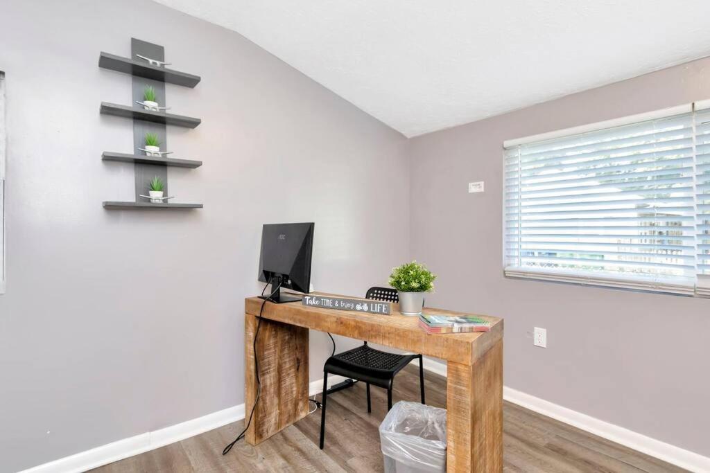 Cozy Bungalow With Patio & Grill, Private And Location Tampa Eksteriør billede